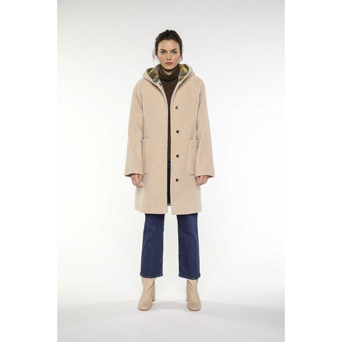 프랑스 코트브랜드 LENER [메종르네] Hoody coat in beige shipskin fake fur of wool 00627